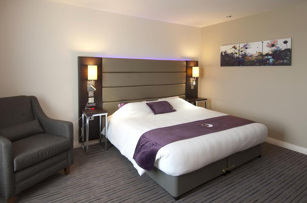 Premier Inn Bath City Centre Rum bild